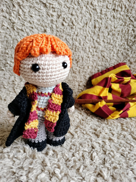 Amigurumi Inspirado em Ron Weasley (Harry Potter) – Arte a Fio