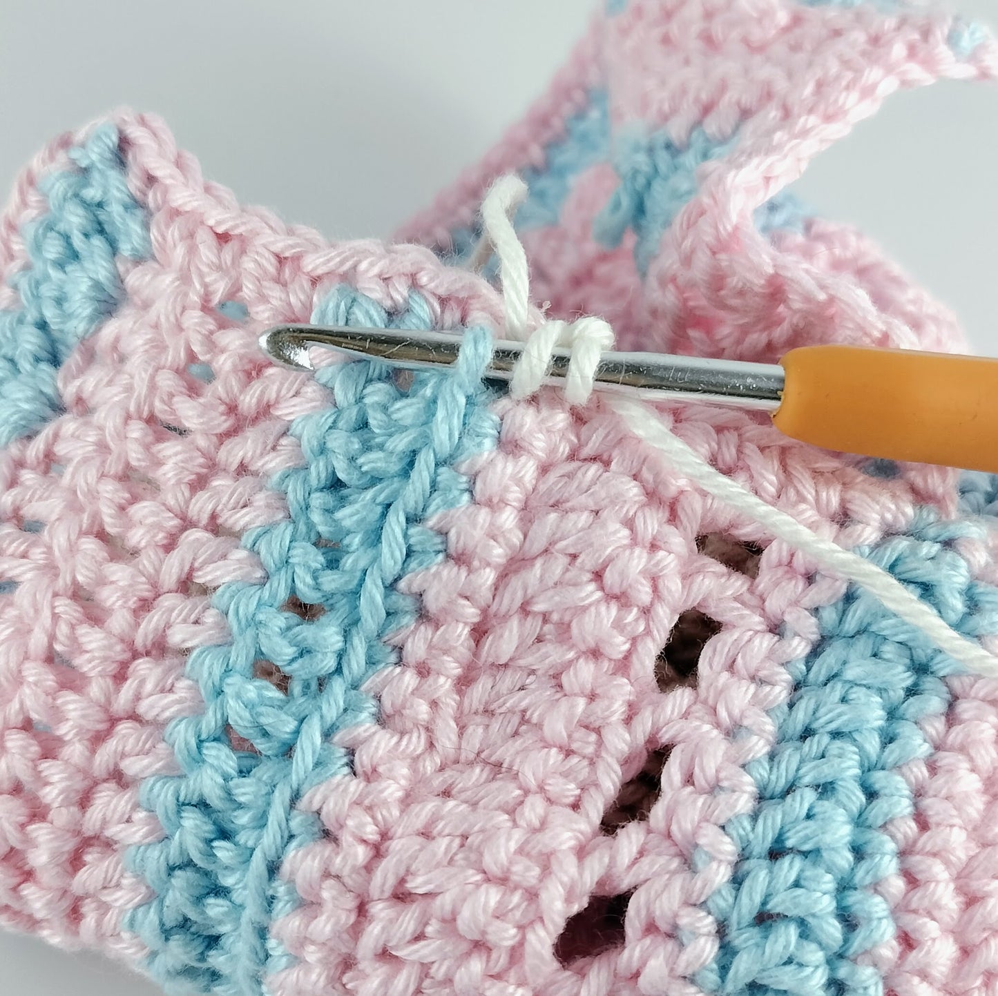 Padrão Amigurumi Signo Balança - Coleção Zodíaco - Padrão detalhado com fotos - PDF (pt/en/es)