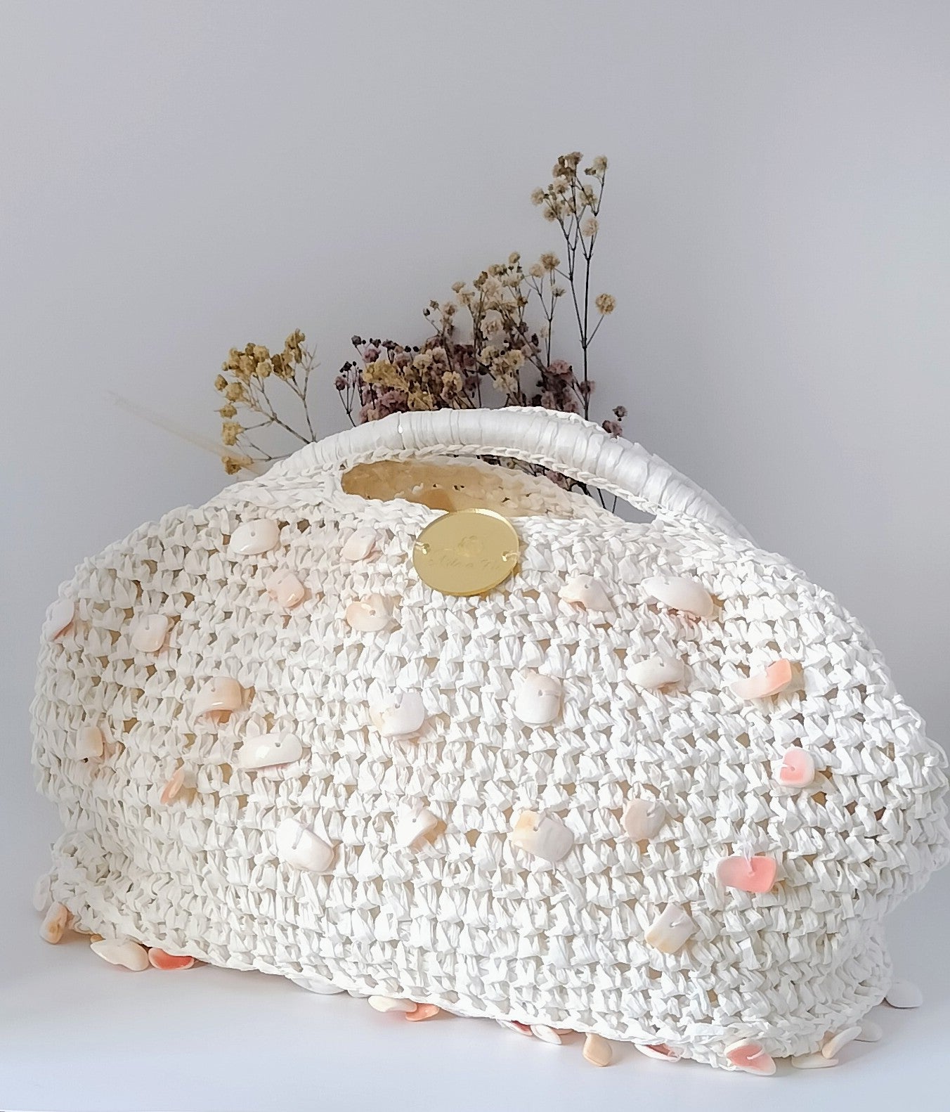 Bolsa Sunny em Ráfia Branca