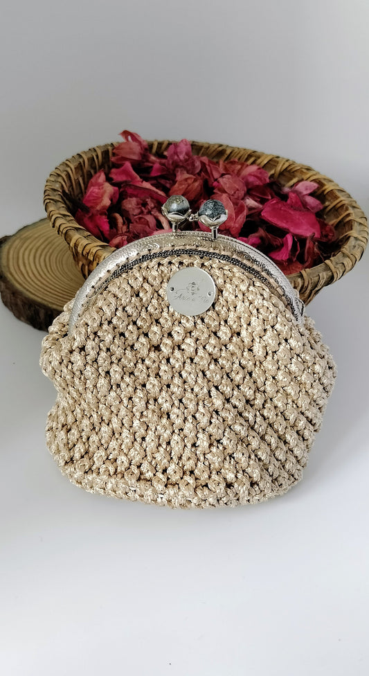 Bolsa em Crochê Amêndoa