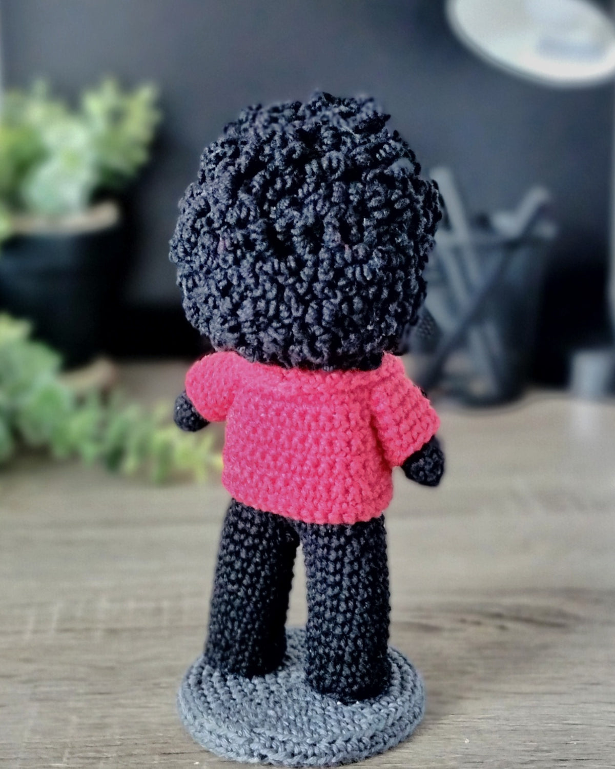 Amigurumi Inspirado em The Weeknd – Arte a Fio