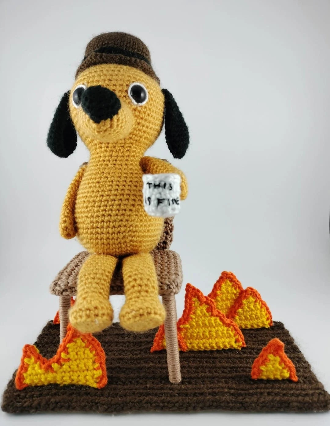 Amigurumi Question Hound