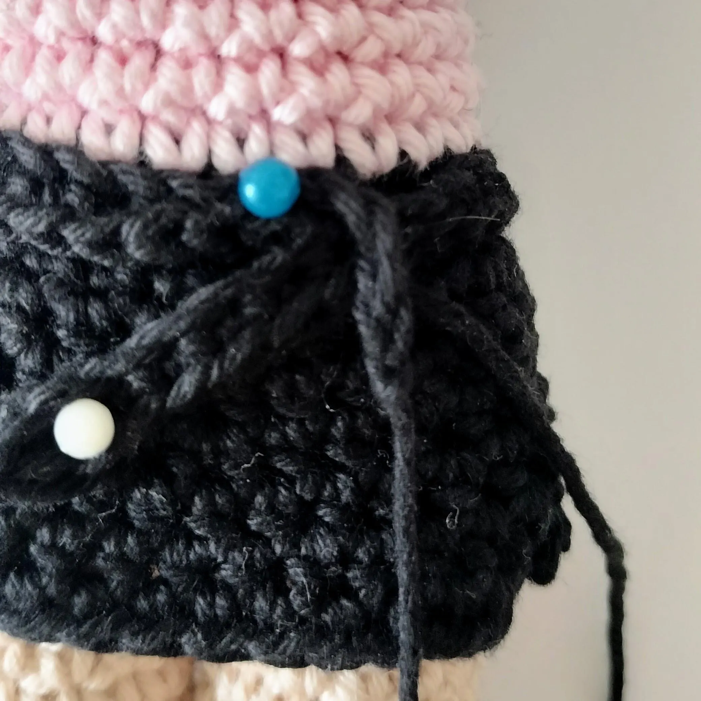 Padrão Amigurumi Freddie Mercury - I Want To Break Free -  Padrão Detalhado com Fotos - PDF (pt | en | es)