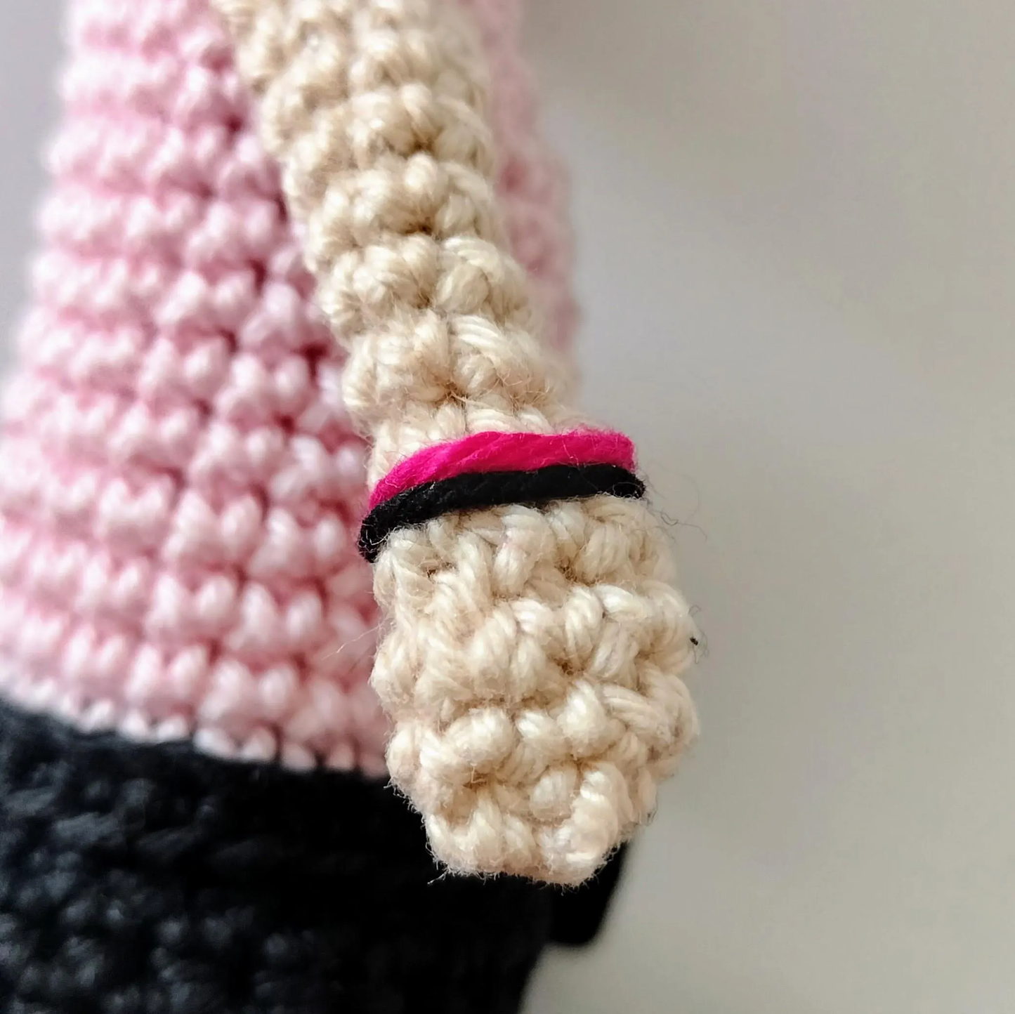 Padrão Amigurumi Freddie Mercury - I Want To Break Free -  Padrão Detalhado com Fotos - PDF (pt | en | es)